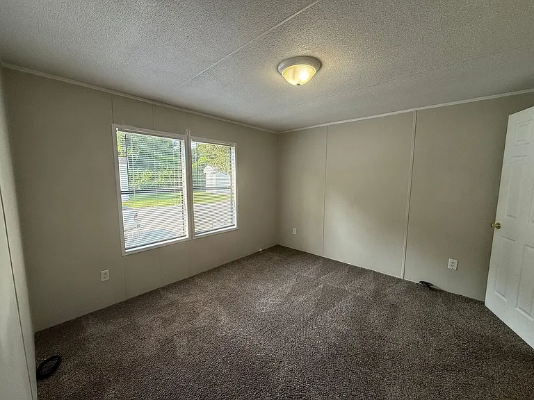 113 Barbour Rd #11 — Photo 7