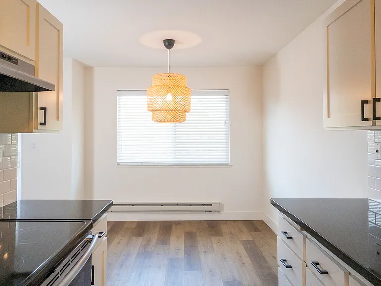 934 Sir Francis Drake Blvd #7 — Photo 6