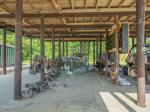 3rd image of 21737 Keno Rd