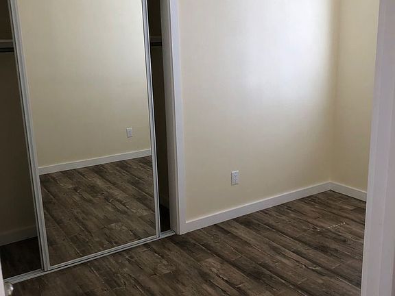 5th image of 4021 S Main St #8338867