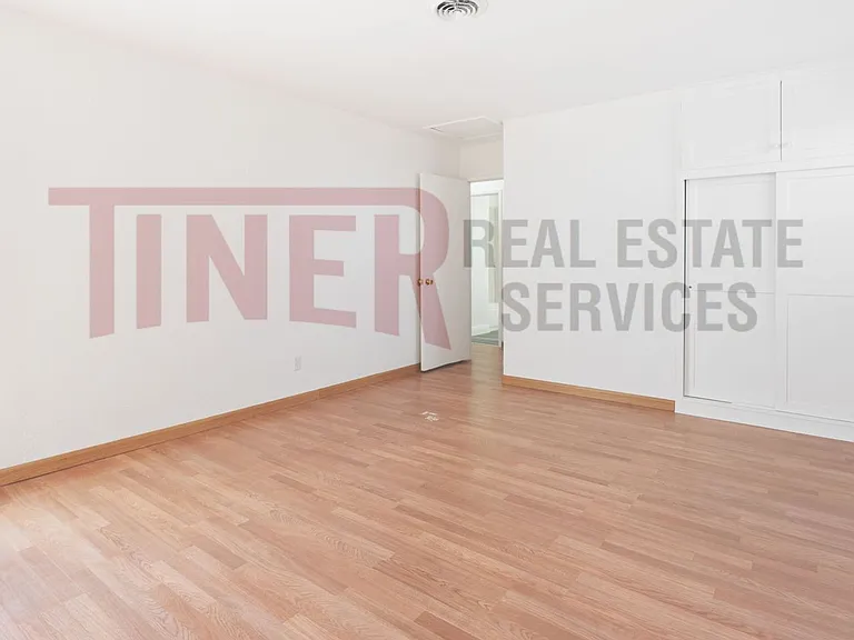 3413 Windsor Dr — Photo 17
