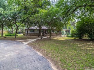 7820 Triple Oaks Dr, China Grove, TX 78263