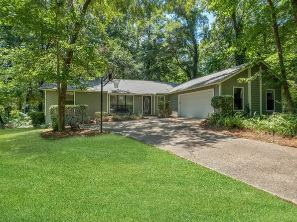 3525 Larkspur Ln, Tallahassee, FL 32312