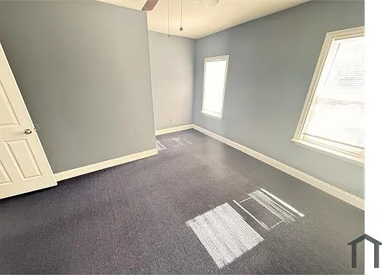1120 N Luzerne Ave — Photo 10