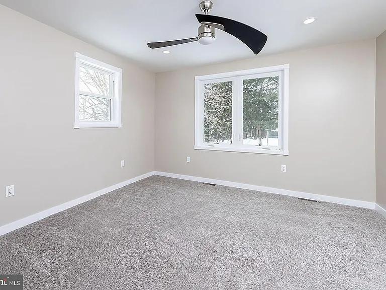 700 Price Ave — Photo 7