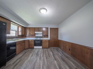 1032 E Kay St, Derby, KS 67037