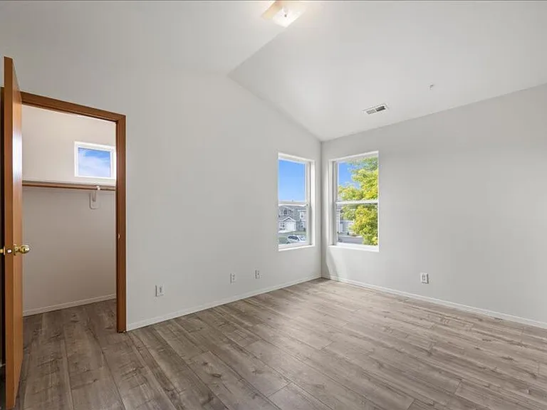 6405F Chapel Hill Blvd #F201 — Photo 5