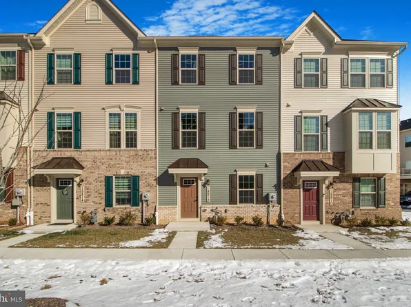 19812 Preservation Mews, Montgomery Village, MD 20886