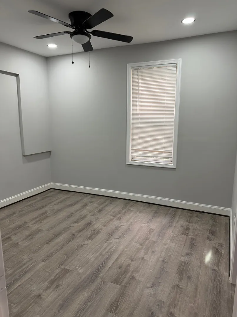 5001 Palmer Ave $750 Available Room (Private Bath) — Photo 3