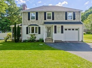 91 Pilgrim Rd, Springfield, MA 01118