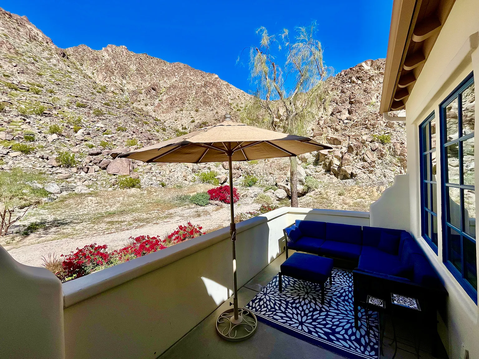 3 bed, 1961 sqft, $6,975 — Photo 3