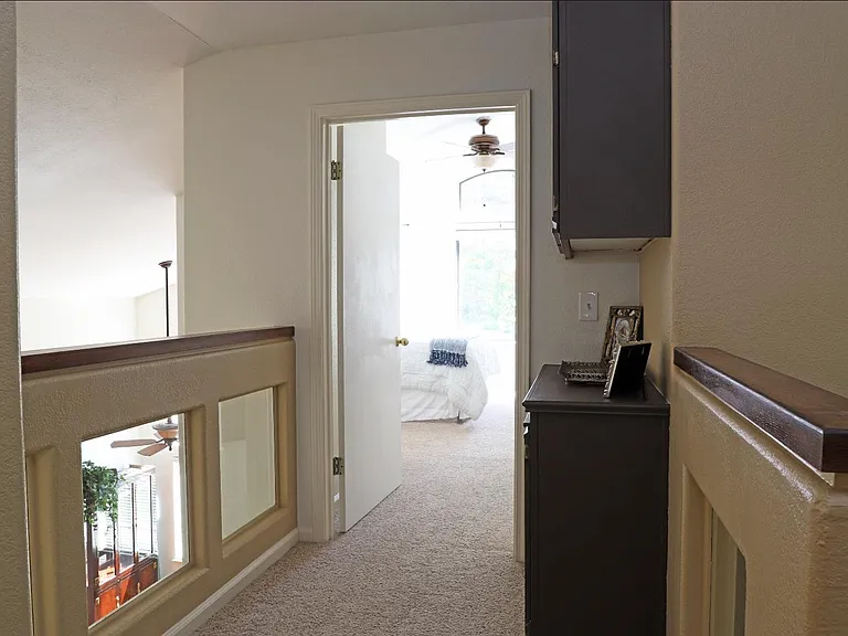 4946 Felicia Way — Photo 18