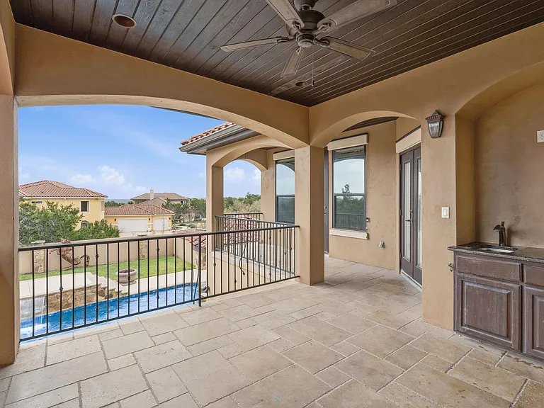 1028 Villa Hill Dr — Photo 18