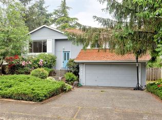 17415 159th Ave SE, Renton, WA 98058