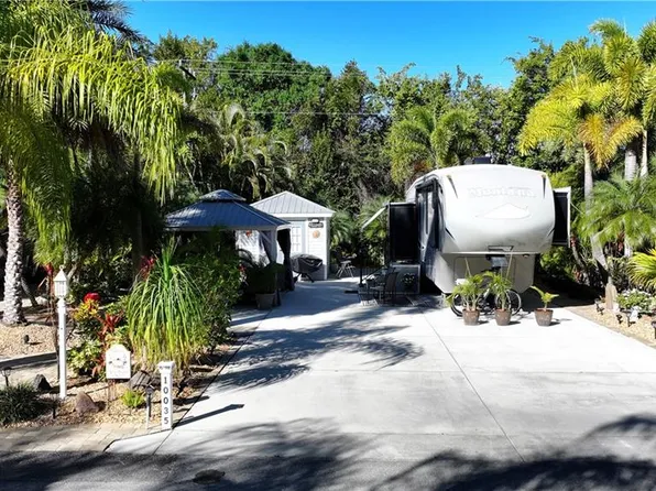 10035 Ramblewood CT, FORT MYERS, FL 33905