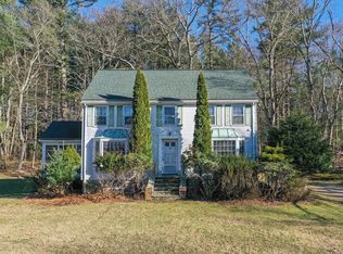 320 Massapoag Ave, Sharon, MA 02067
