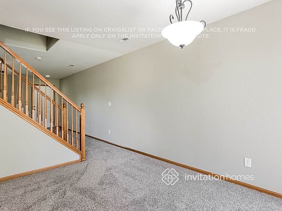 5th image of 1320 Bluebird St