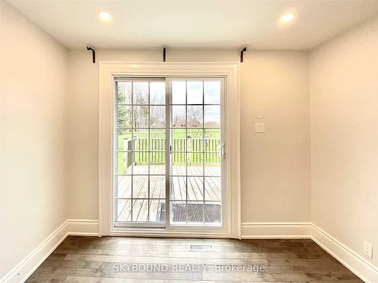 165 Orchard Heights Blvd — Photo 22