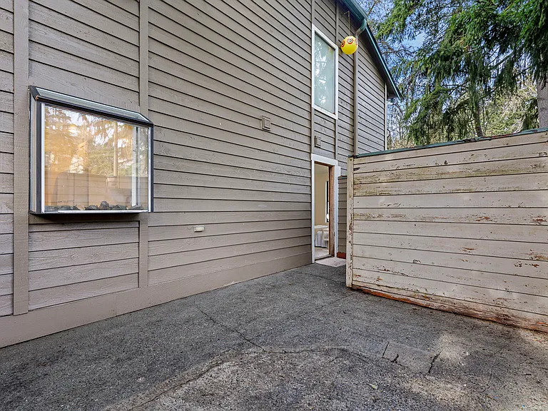 13801 Old Redmond Rd #A101 — Photo 34