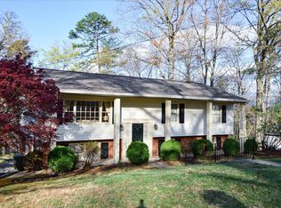 2701 Titleist Dr, Salem, VA 24153