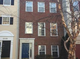 12027 Amber Ridge Cir, Germantown, MD 20876