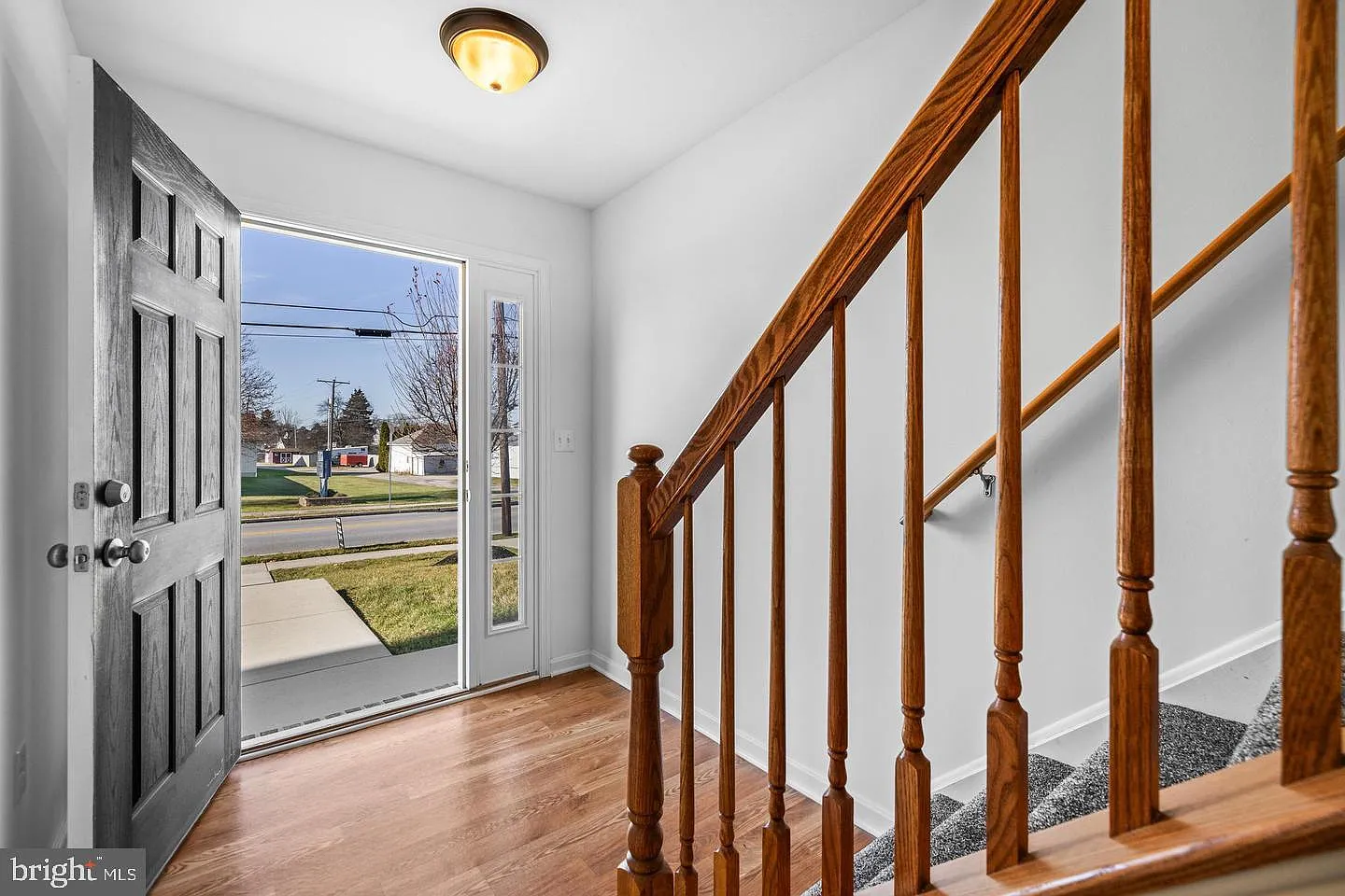 4 bed, 2.5 bath, 1625 sqft, $1,798 — Photo 3