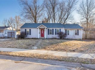 838 E Pacific Ave, Saint Louis, MO