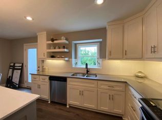 21670 W 123rd Ter, Olathe, KS 66061