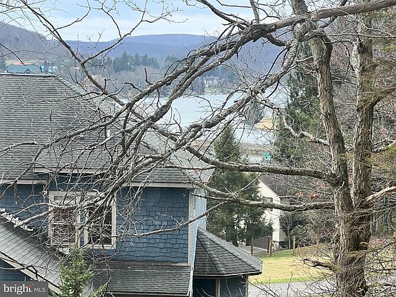 2nd image of 198 Pysell Rd