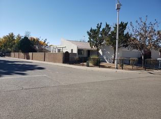 419 Garden Ave SW, Los Lunas, NM 87031