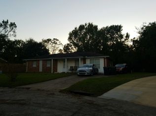 2857 Garden Dale Ave, Gautier, MS 39553