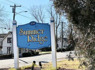 250 Summer St #5, Southington, CT 06489