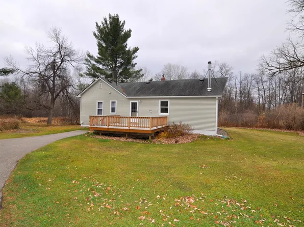 3826 36th Ave NW, Hackensack, MN 56452