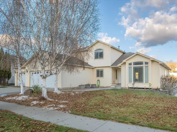 18013 E 11th Ct, Greenacres, WA 99016