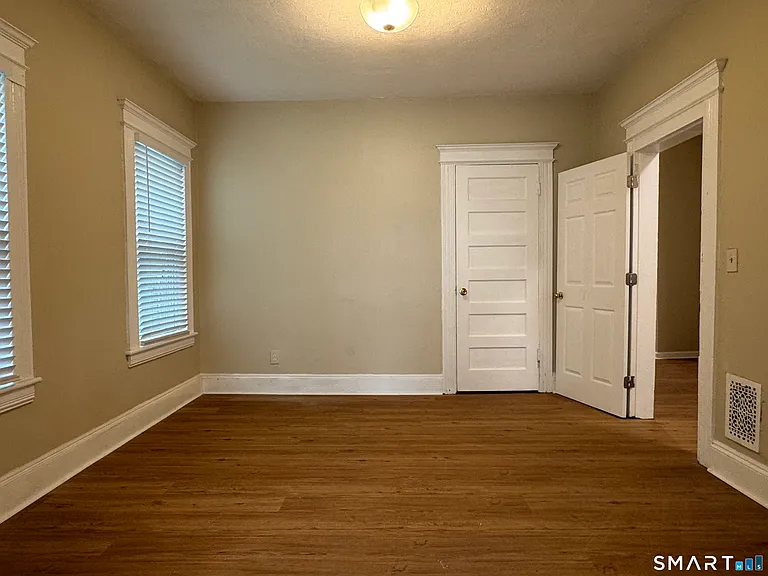 629 Colorado Ave — Photo 4