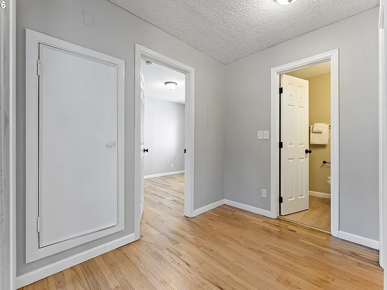 7915 N Exeter Ave — Photo 24