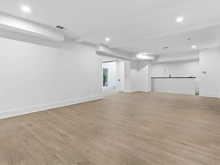 3196 Towerview Dr NE — Photo 33