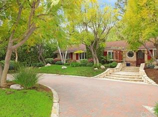 5343 Shirley Ave, Tarzana, CA 91356