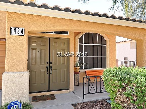 2nd image of 1484 Tangerine Rose Dr