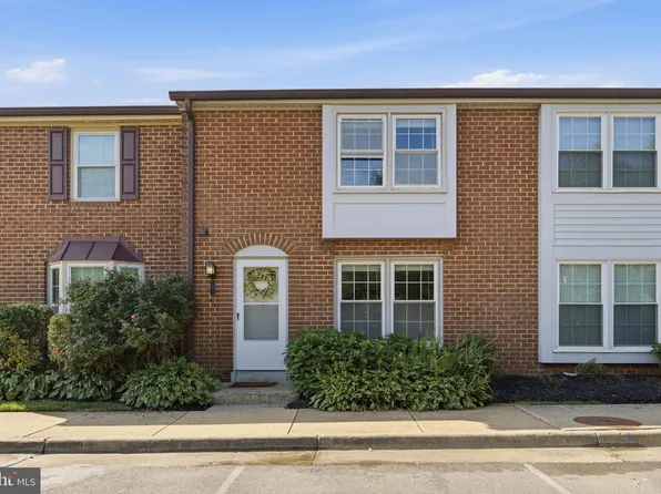 5603 Independence Cir, Alexandria, VA 22312