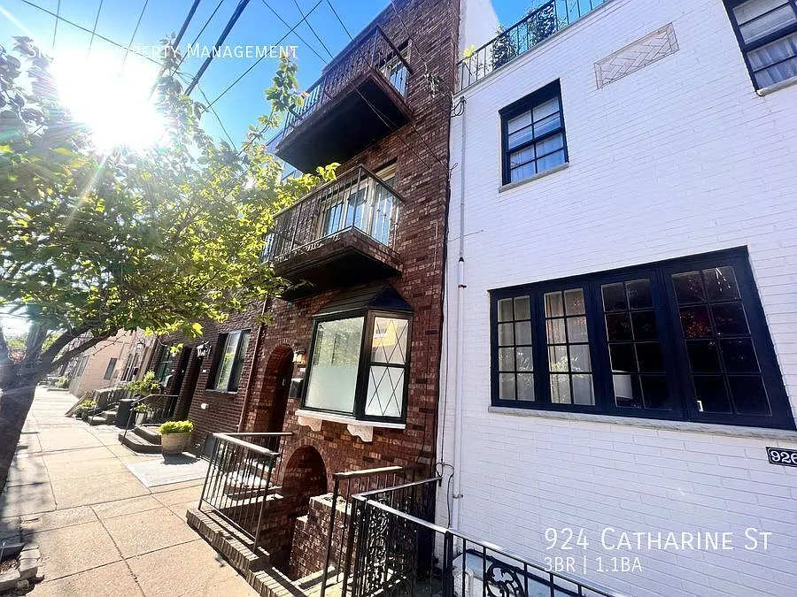 Gorgeous 3 Bedroom Home For Rent in Bella Vista — Photo 2