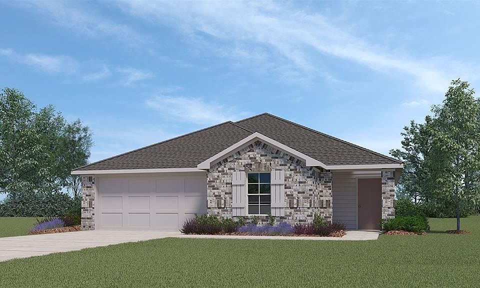 1st image of 111 Blanco Dr