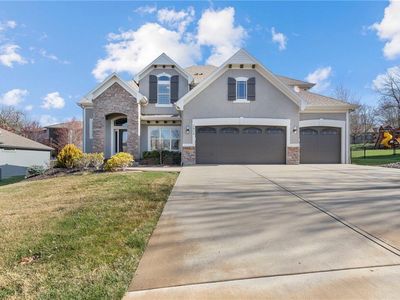 5819 Charlotte St, Shawnee, KS, 66216