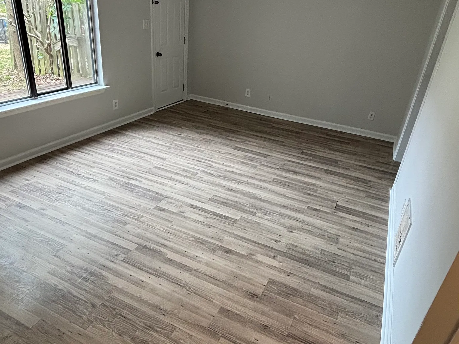 3 bed, 1357 sqft, $1,700 — Photo 4