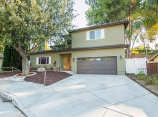 26407 Oak Crossing Rd, Santa Clarita, CA 91321