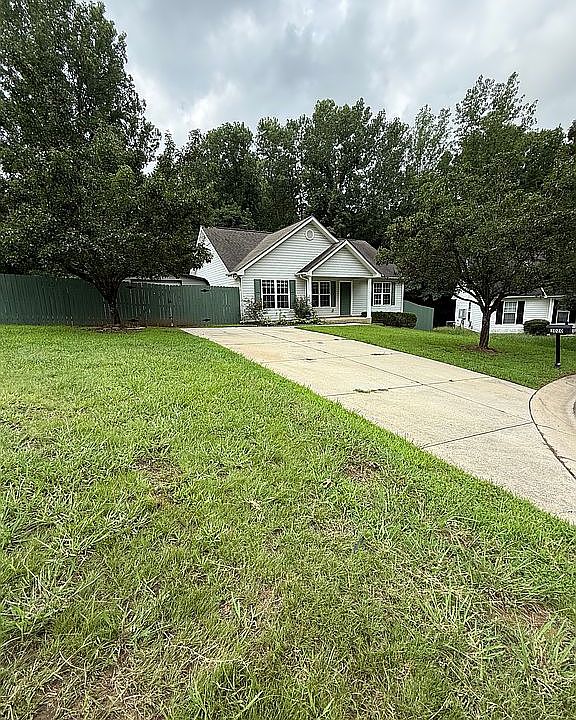 1st image of 3020 Grace Meadow Ln
