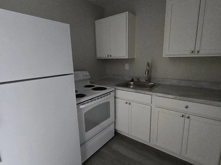 1703 W Reynolds St #3 — Photo 2