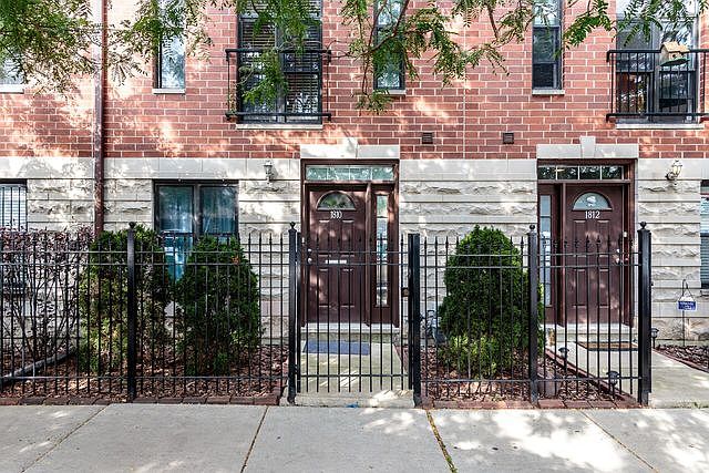 1st image of 1810 N Spaulding Ave #1810