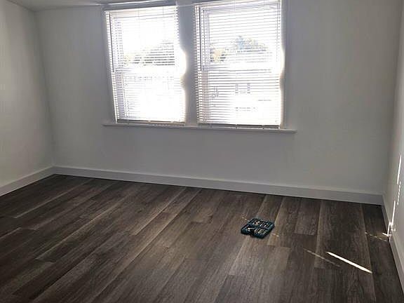 3rd image of 77 Cherry St