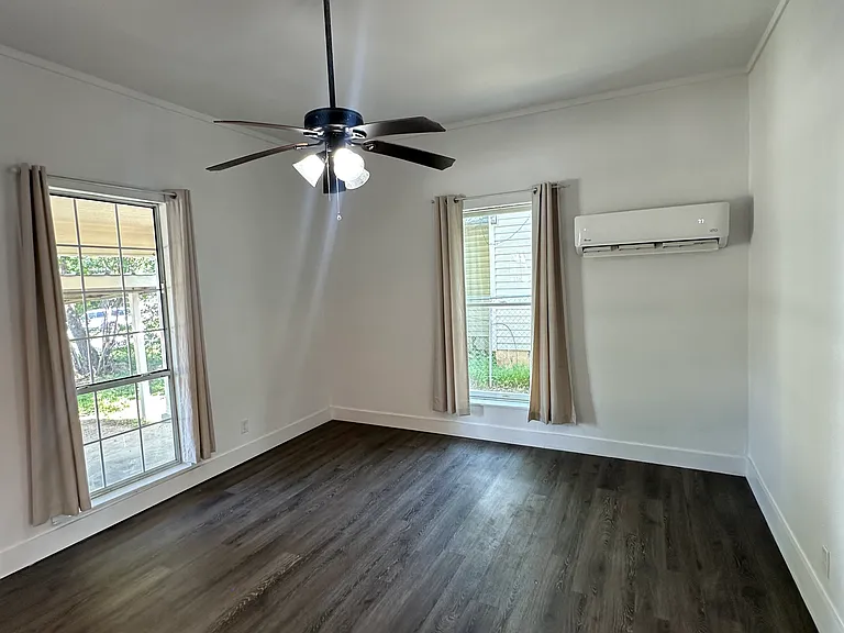 501 S Connellee Ave — Photo 20